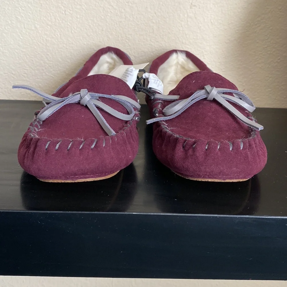 Prince & Fox Fur Lined Shoes, Size US 6W, Maroon, New with Tag - Picture 6 of 9